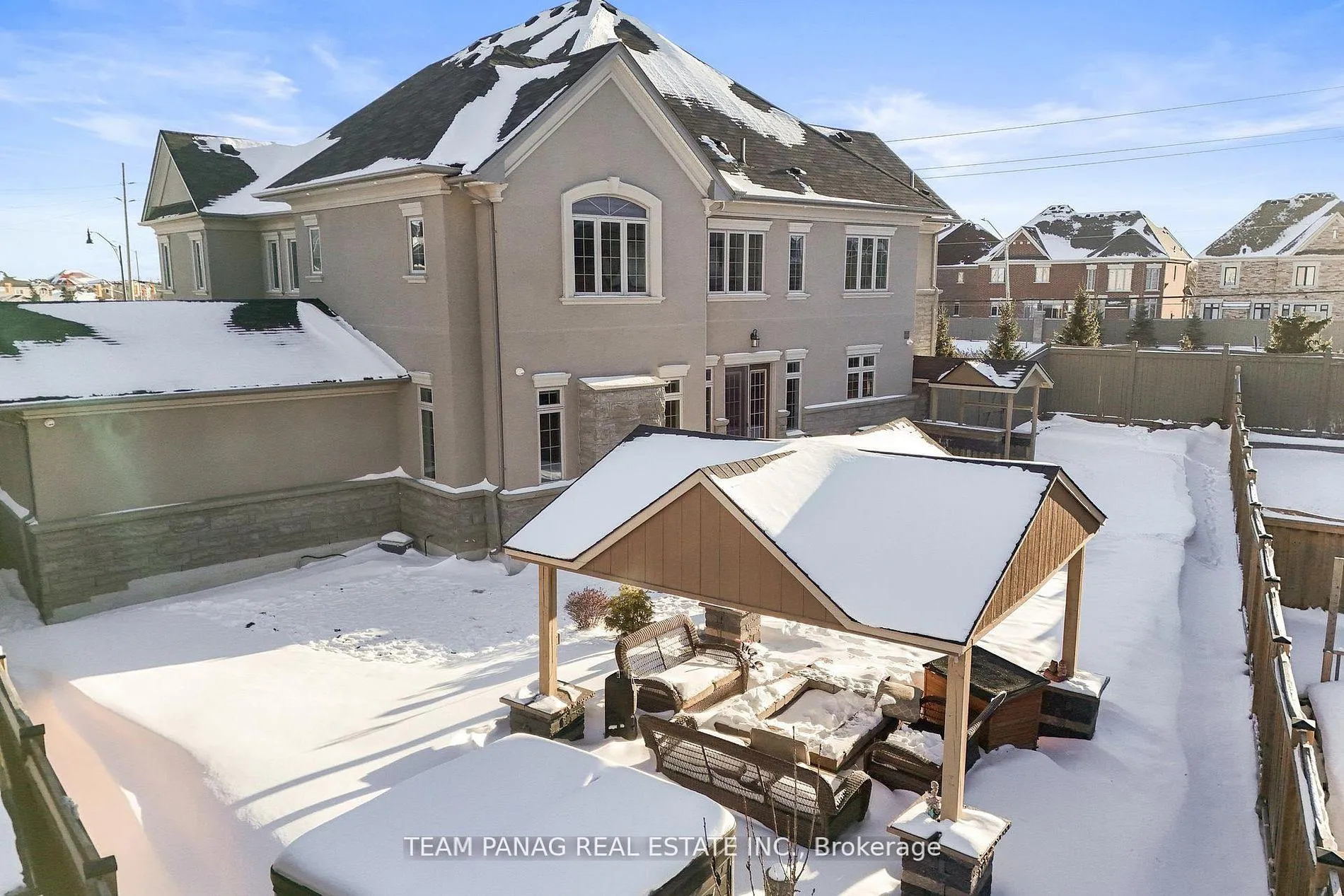 Photo 49 of 26 Adonis Close, Brampton, Toronto Gore Rural Estate — HOMEH