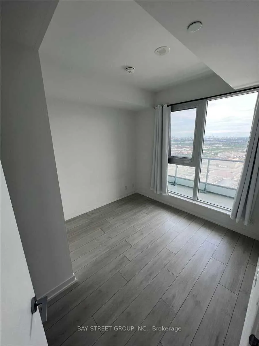 Photo 7 of Unit 3106, 5 Buttermill Avenue, Vaughan, Concord — HOMEH