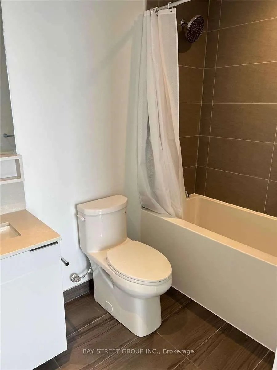 Photo 11 of Unit 3106, 5 Buttermill Avenue, Vaughan, Concord — HOMEH