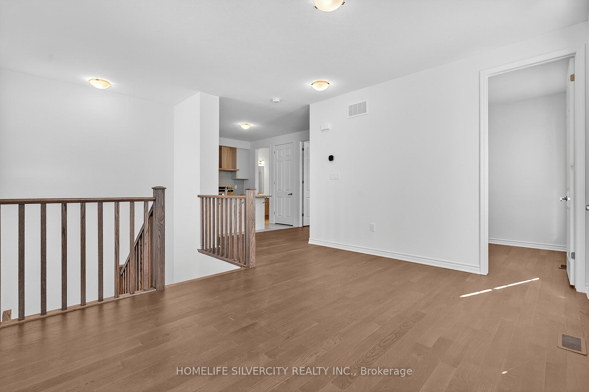 Photo 5 of 362 Millstone Street, Kitchener — HOMEH