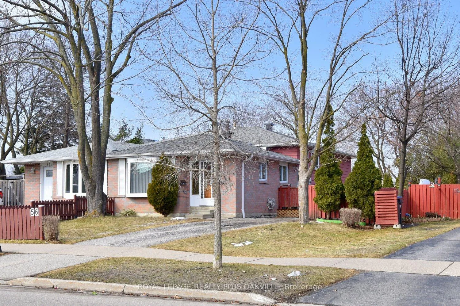 Photo 2 of 56 Greenbriar Road, Brampton, Northgate — HOMEH