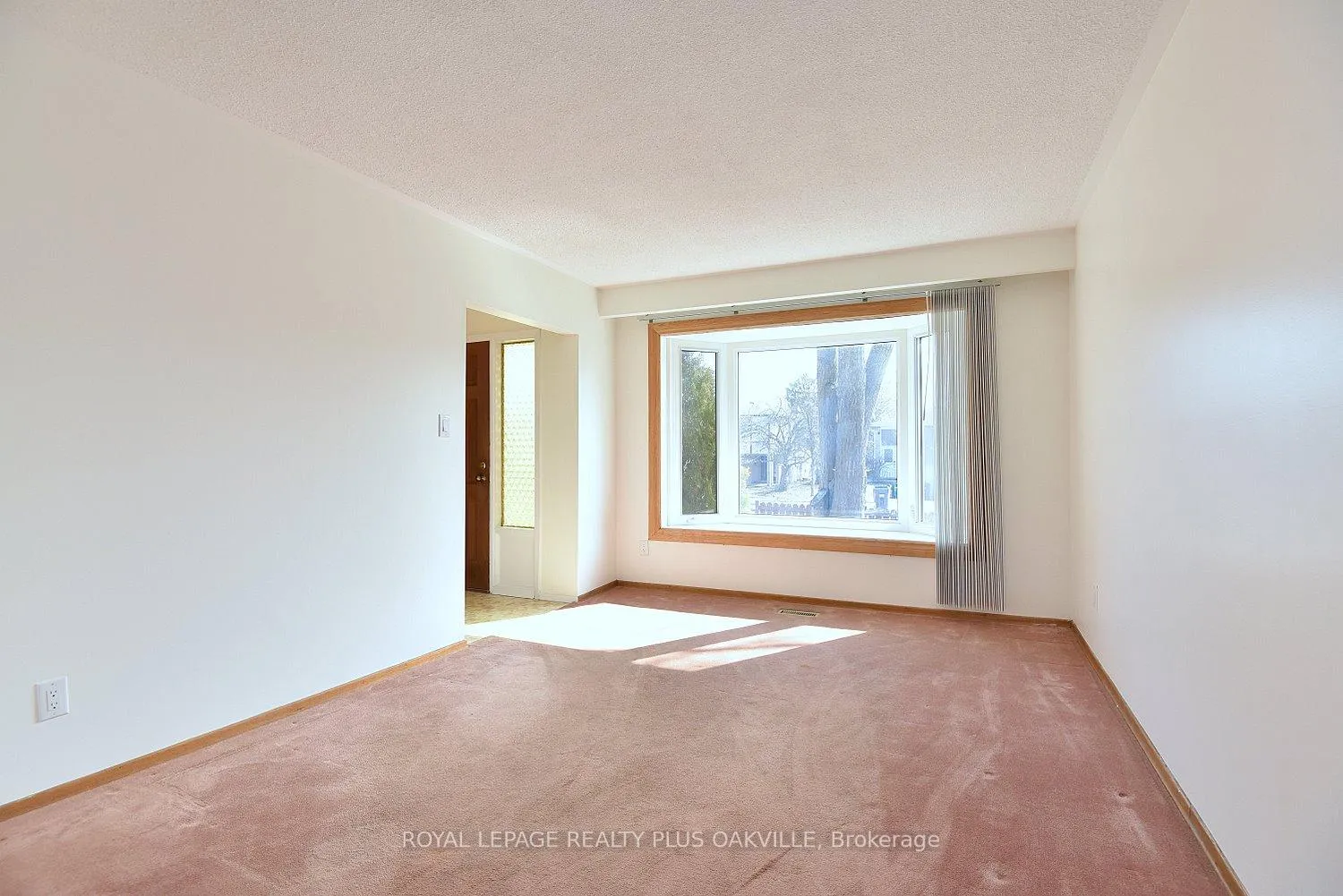 Photo 9 of 56 Greenbriar Road, Brampton, Northgate — HOMEH