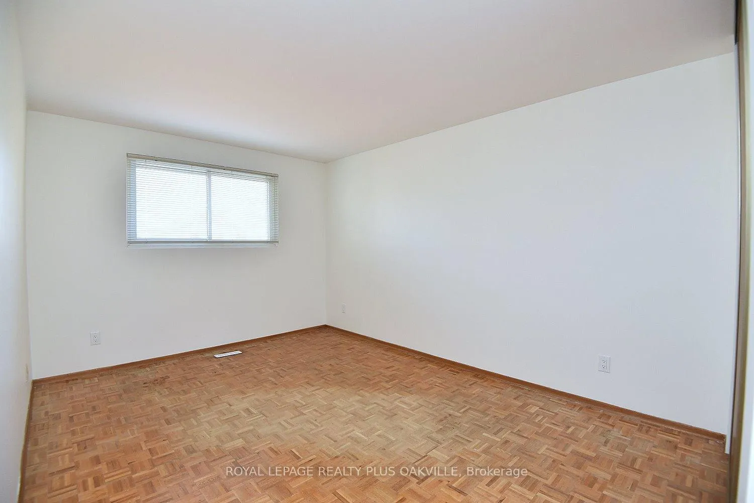 Photo 18 of 56 Greenbriar Road, Brampton, Northgate — HOMEH
