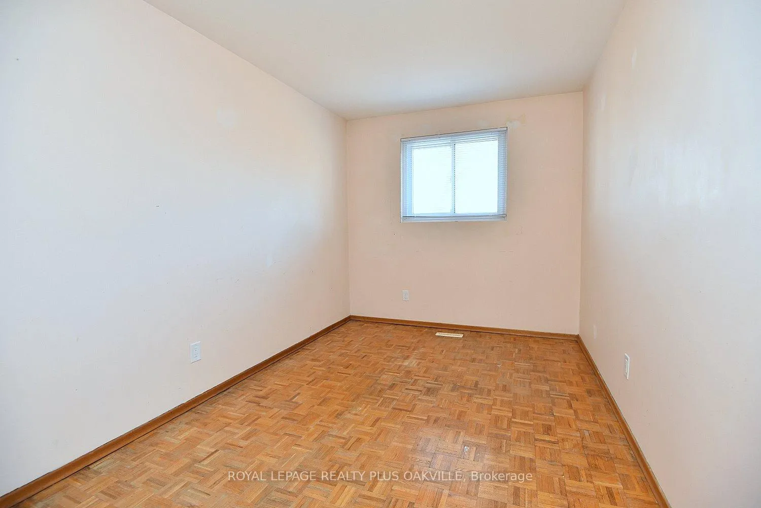 Photo 23 of 56 Greenbriar Road, Brampton, Northgate — HOMEH