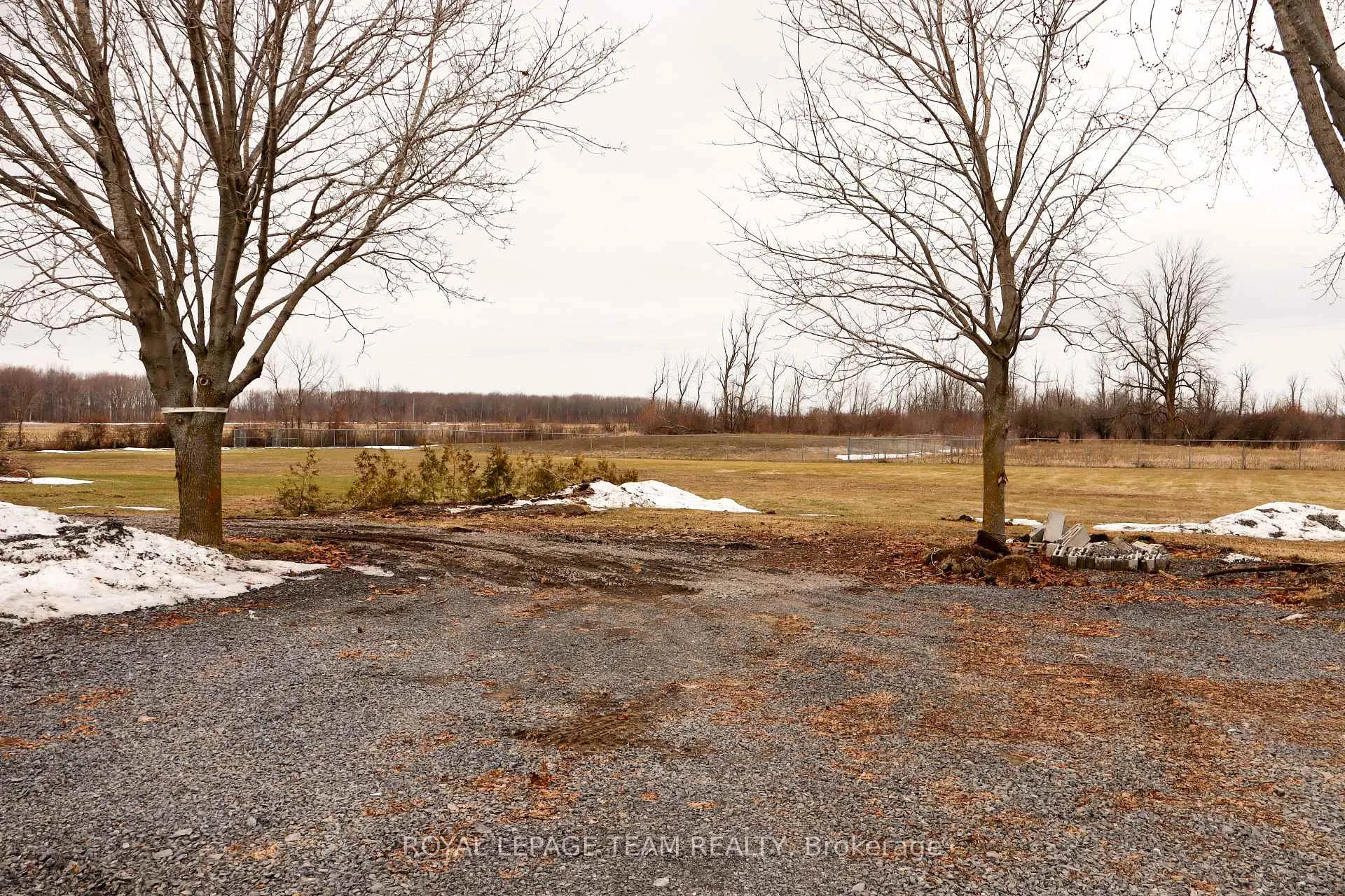 Photo 10 of Unit 8, 3880 County 7 Road, South Dundas, South Dundas (Williamsburgh) Twp — HOMEH
