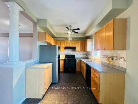Photo 8 of Unit #39, 575 Steeple Hill, Pickering, Woodlands — HOMEH