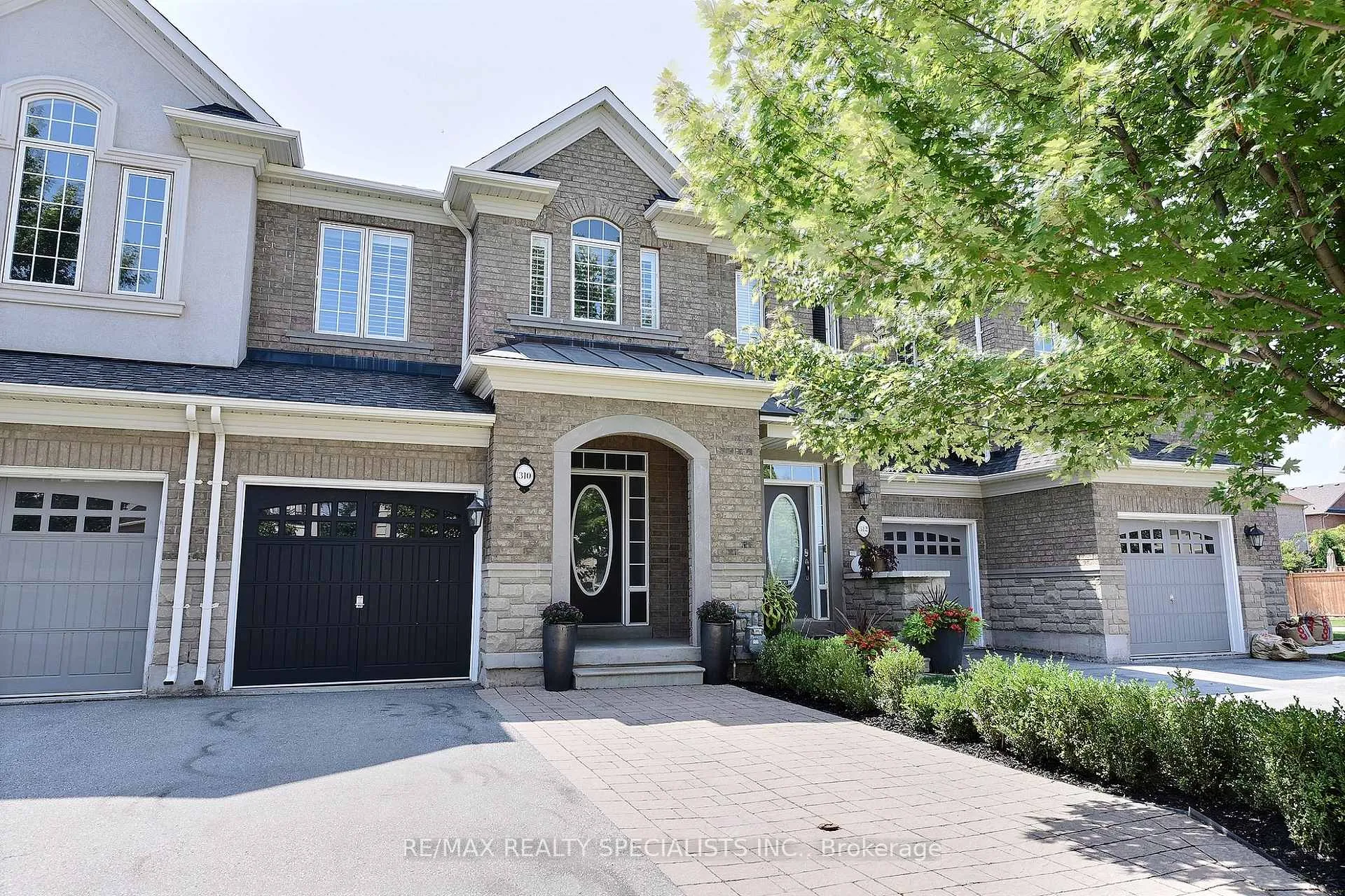 Photo 1 of 310 Duskywing Way, Oakville, Bronte — HOMEH