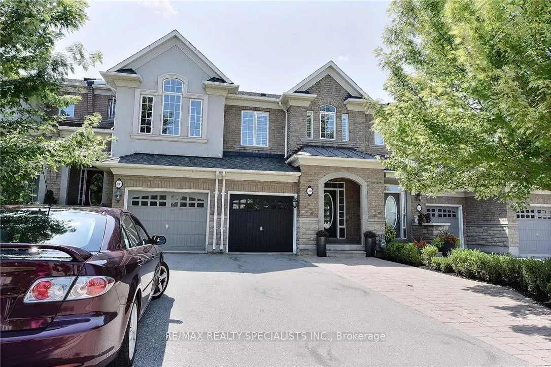Photo 2 of 310 Duskywing Way, Oakville, Bronte — HOMEH