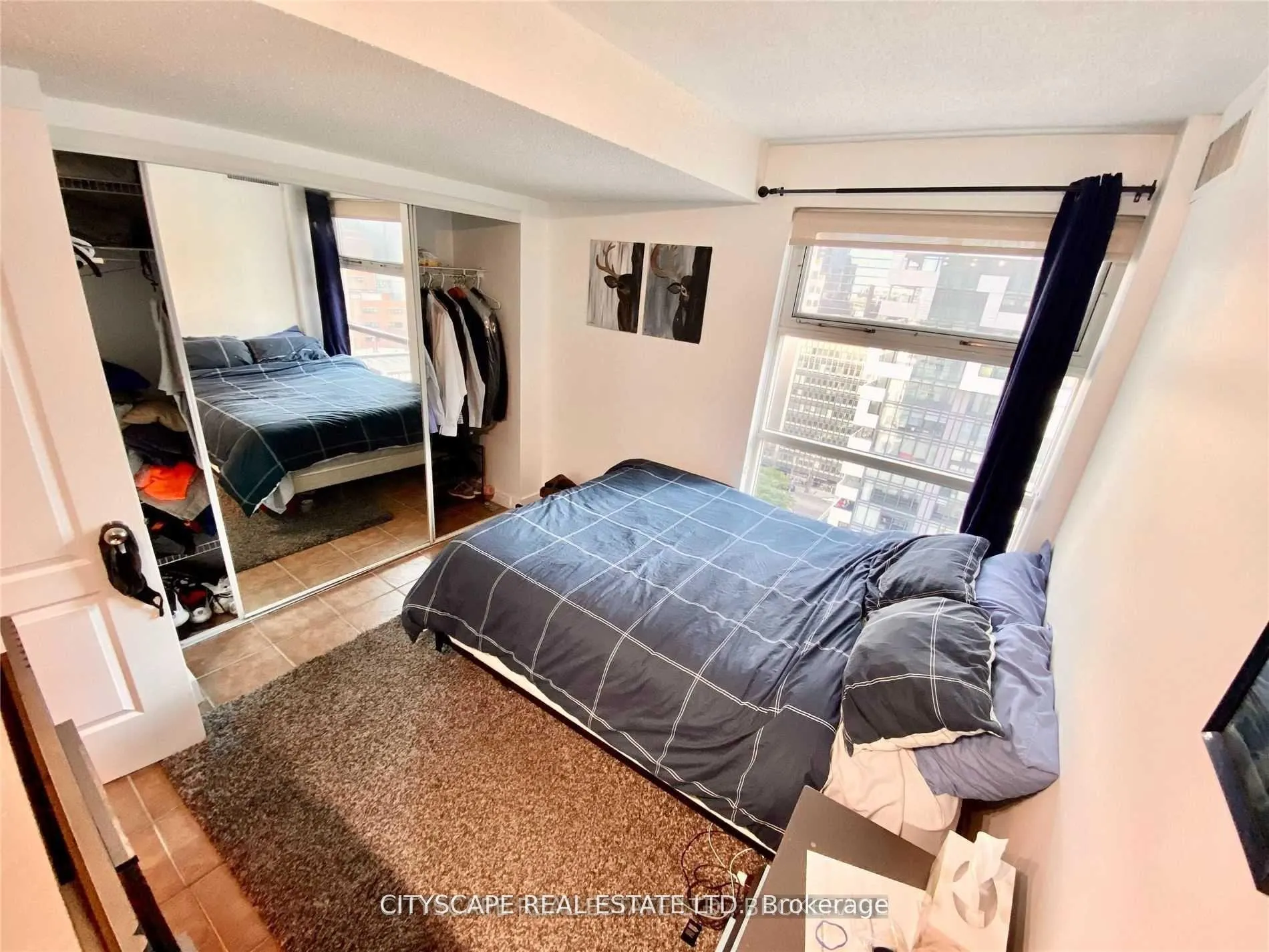Photo 8 of Unit 2005, 50 Lombard Street, Toronto, Church-Yonge Corridor — HOMEH