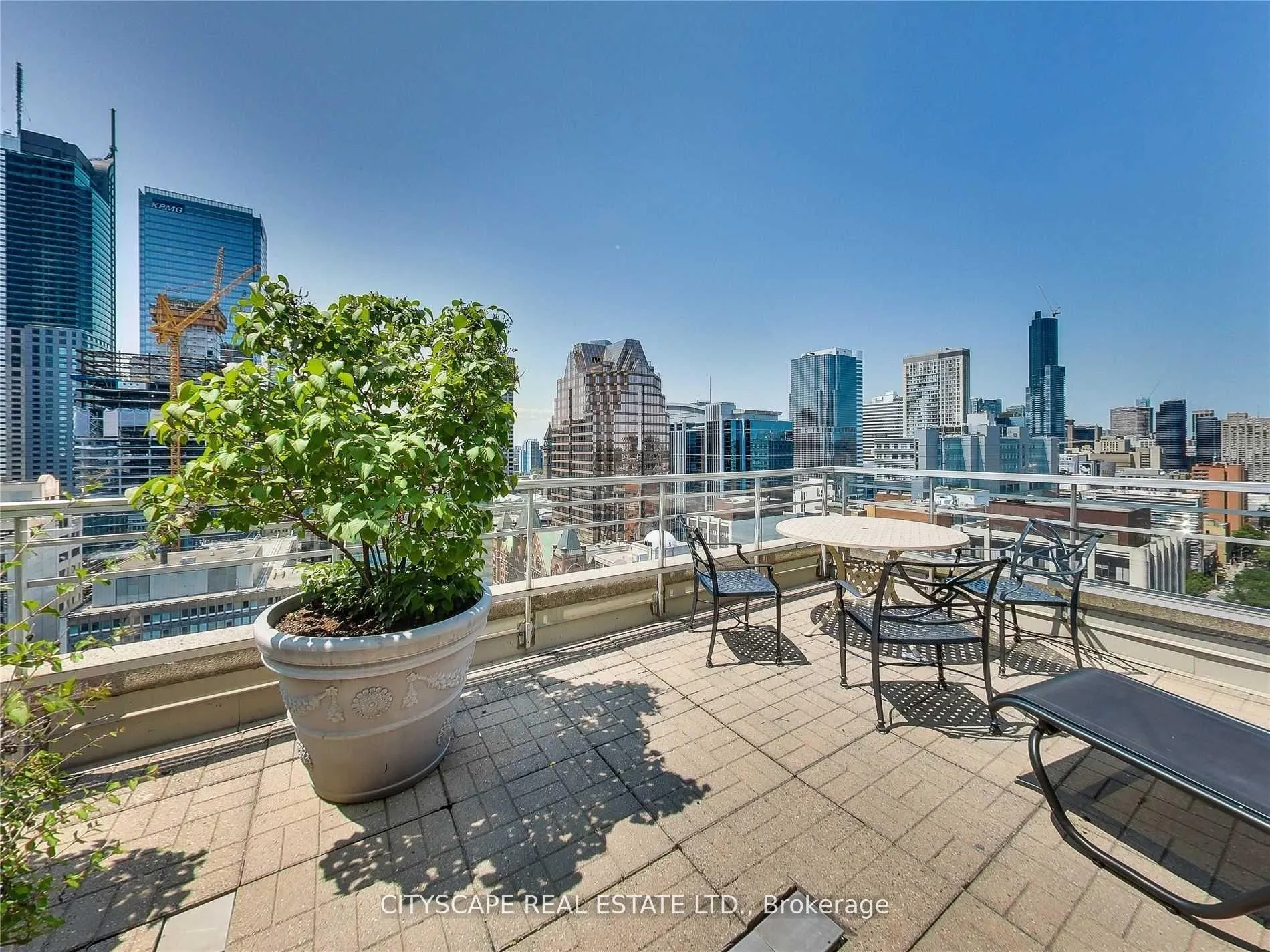 Photo 14 of Unit 2005, 50 Lombard Street, Toronto, Church-Yonge Corridor — HOMEH