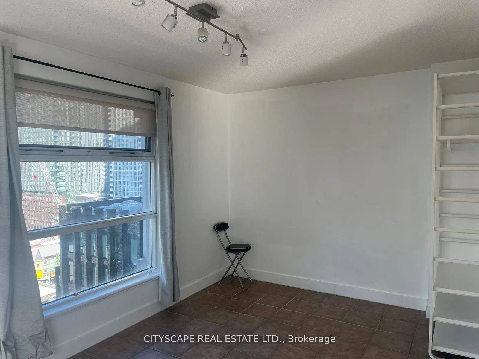 Photo 18 of Unit 2005, 50 Lombard Street, Toronto, Church-Yonge Corridor — HOMEH