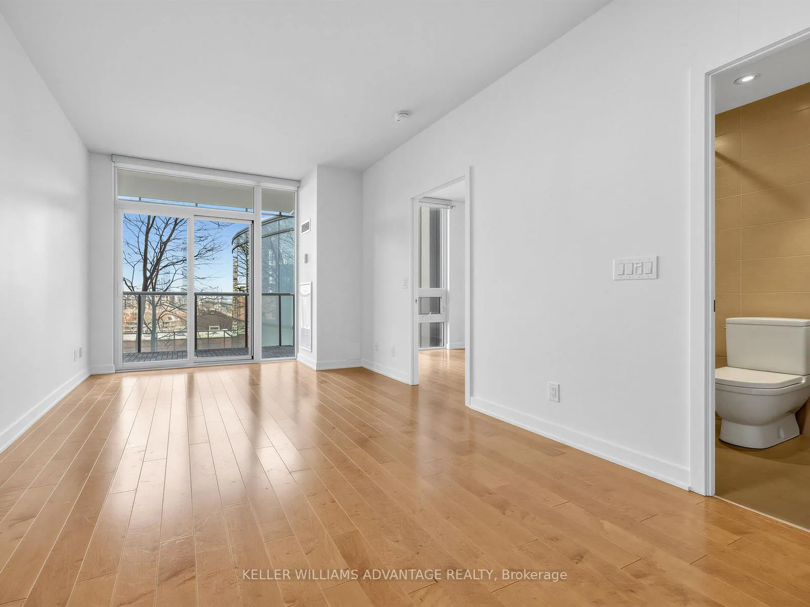 Photo 7 of Unit 708, 1 Market Street, Toronto, Waterfront Communities — HOMEH