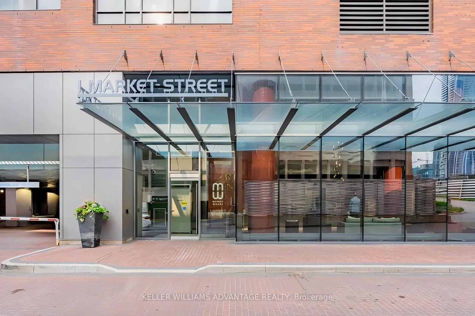 Photo 29 of Unit 708, 1 Market Street, Toronto, Waterfront Communities — HOMEH