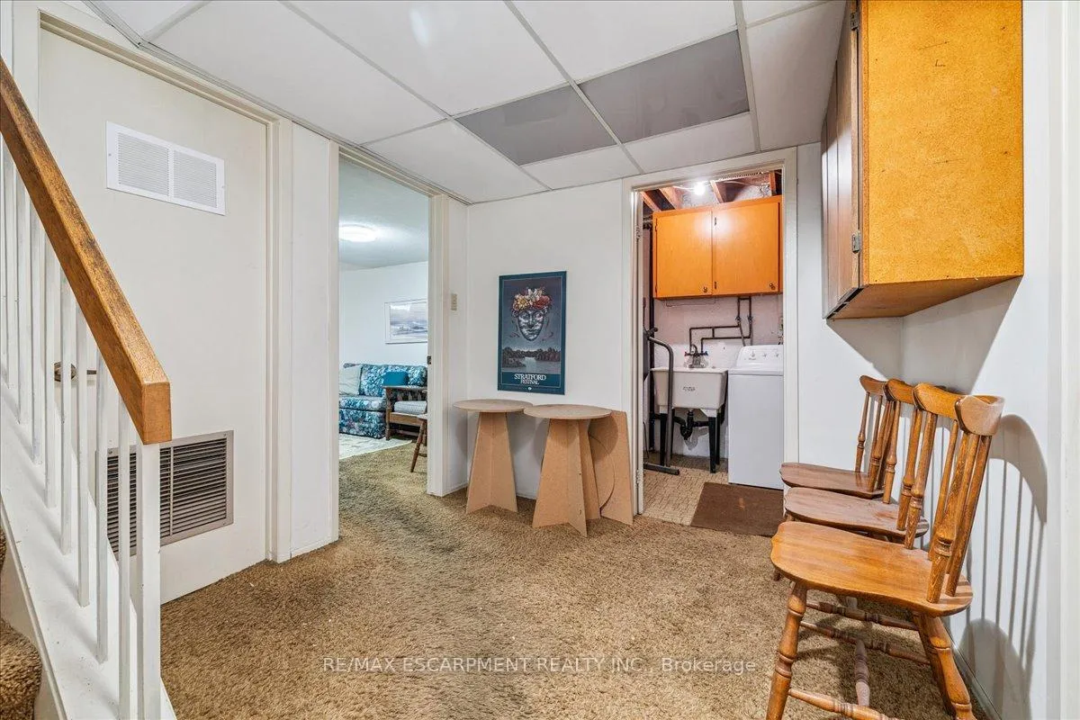 Photo 31 of Unit 72, 3025 Glencrest Road, Burlington, Roseland — HOMEH