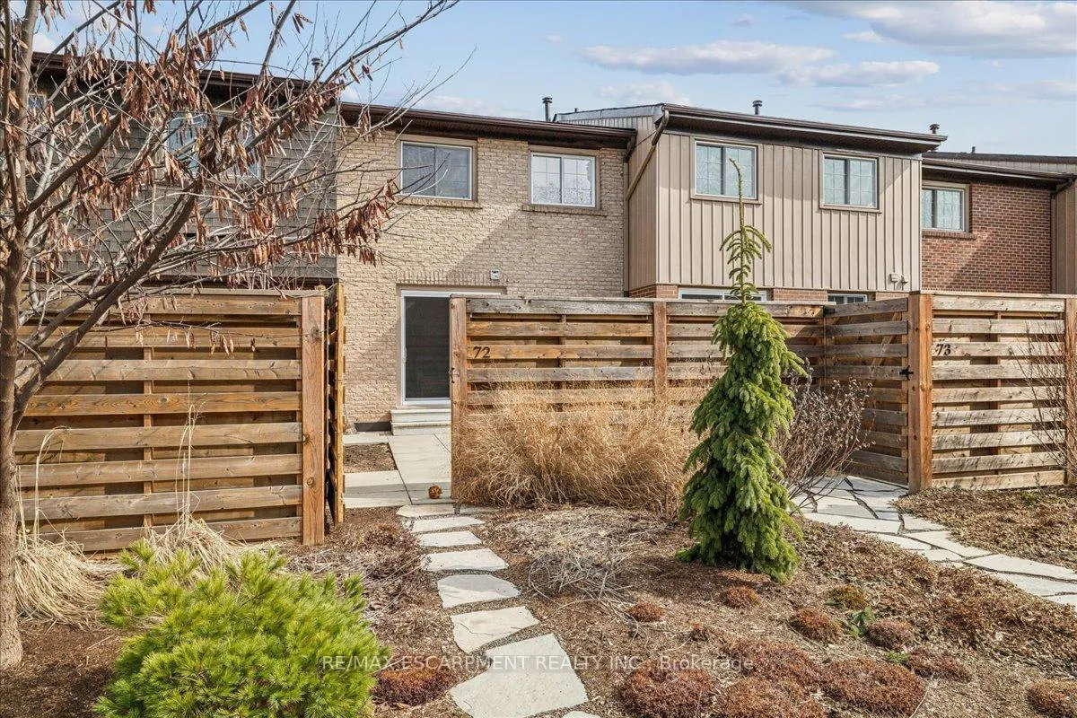 Photo 40 of Unit 72, 3025 Glencrest Road, Burlington, Roseland — HOMEH