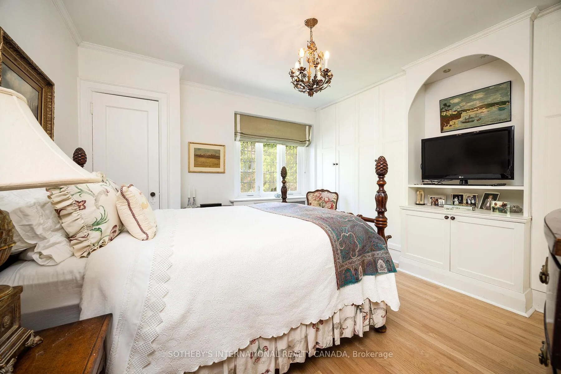 Photo 38 of Unit Upper, 131 Highbourne Road, Toronto, Yonge-Eglinton — HOMEH