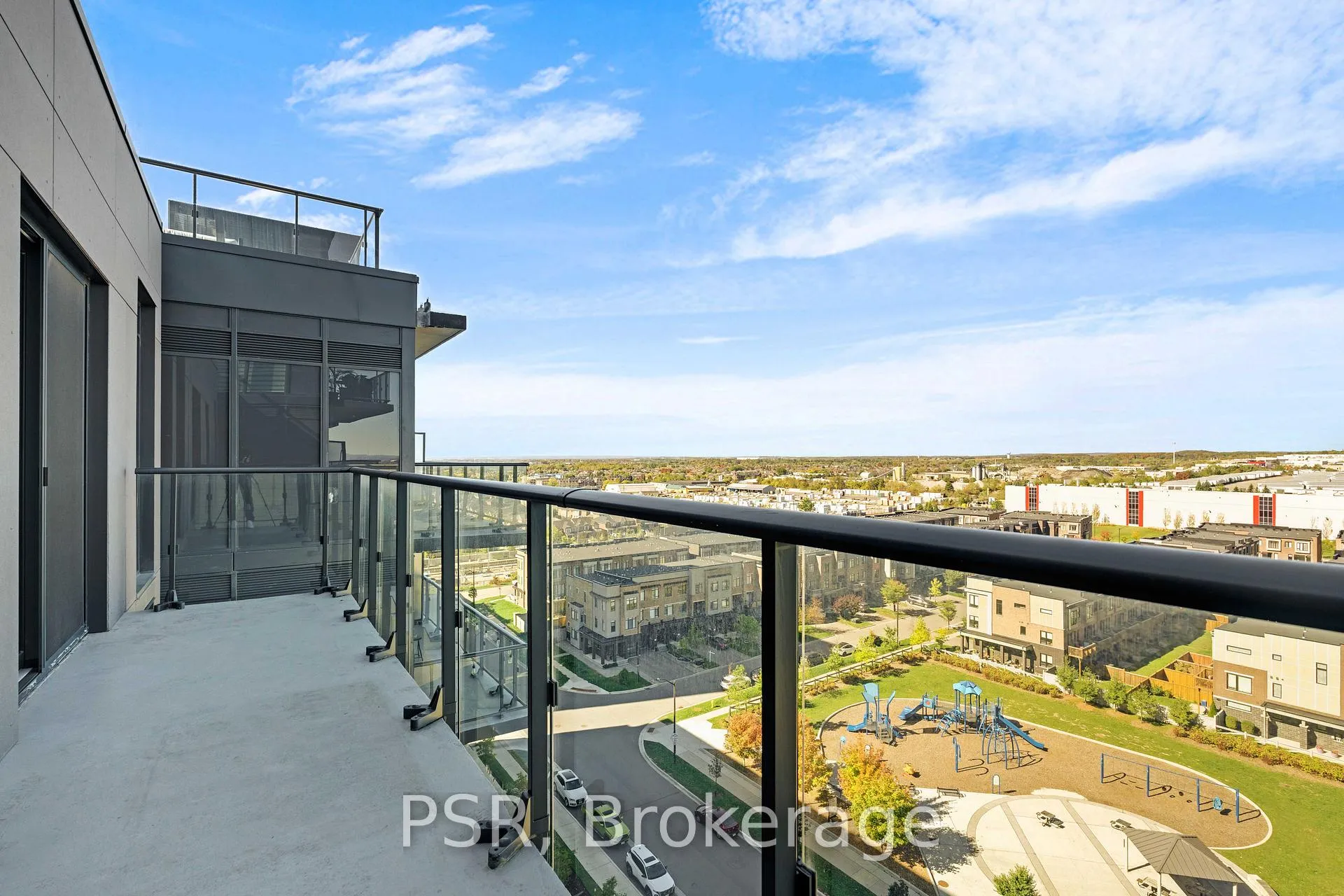 Photo 11 of 100 Eagle Rock Way, Vaughan, Rural Vaughan — HOMEH