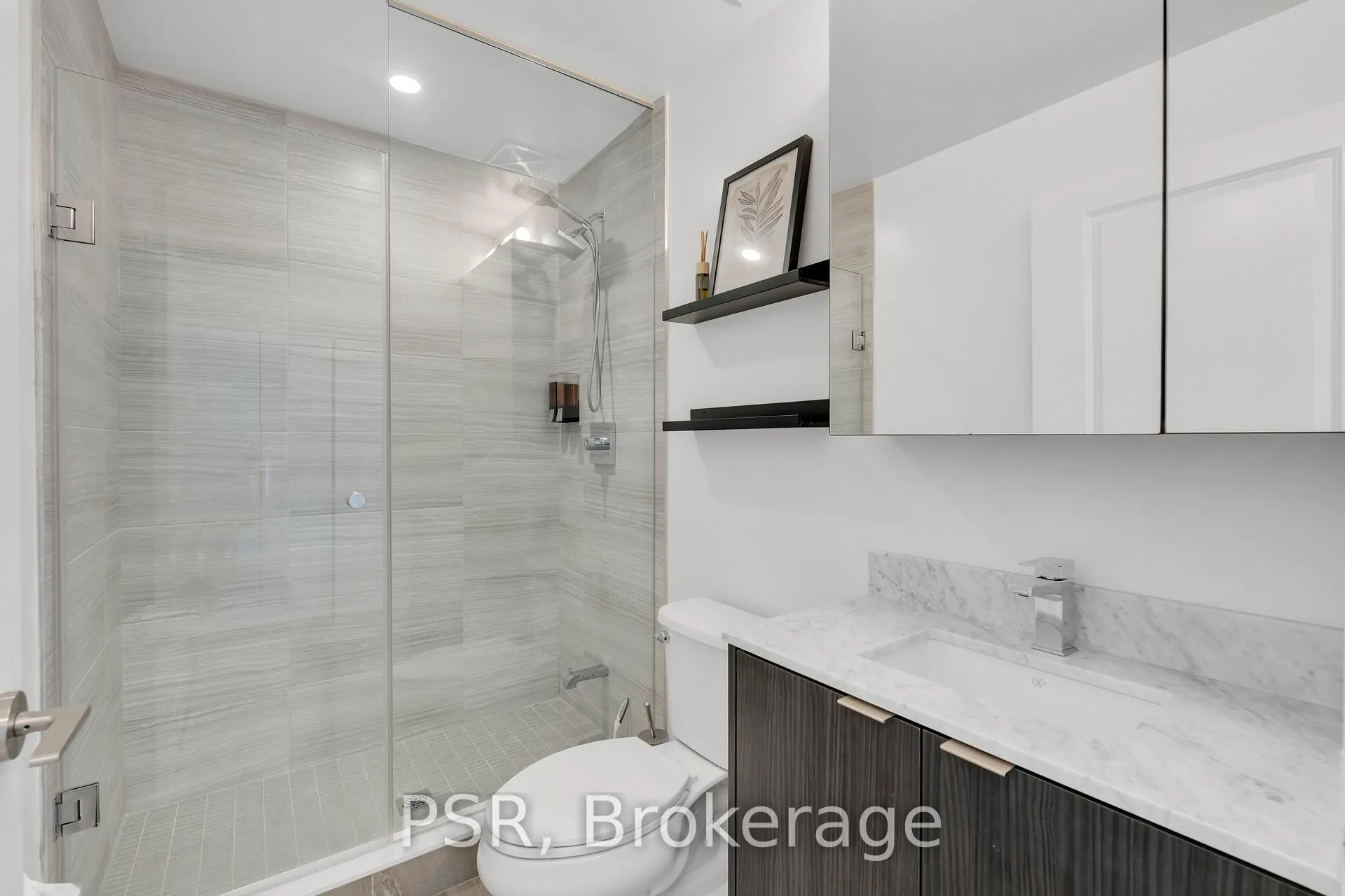 Photo 17 of 100 Eagle Rock Way, Vaughan, Rural Vaughan — HOMEH