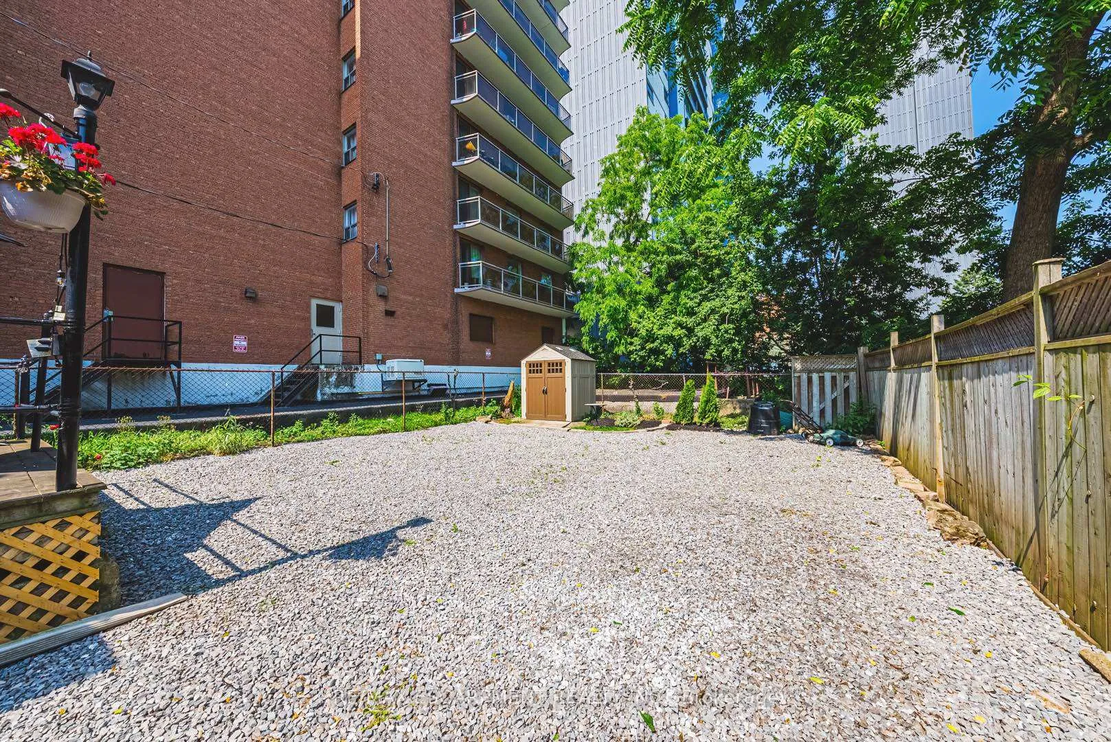 Photo 34 of 196 Walnut Street, Hamilton, Corktown — HOMEH