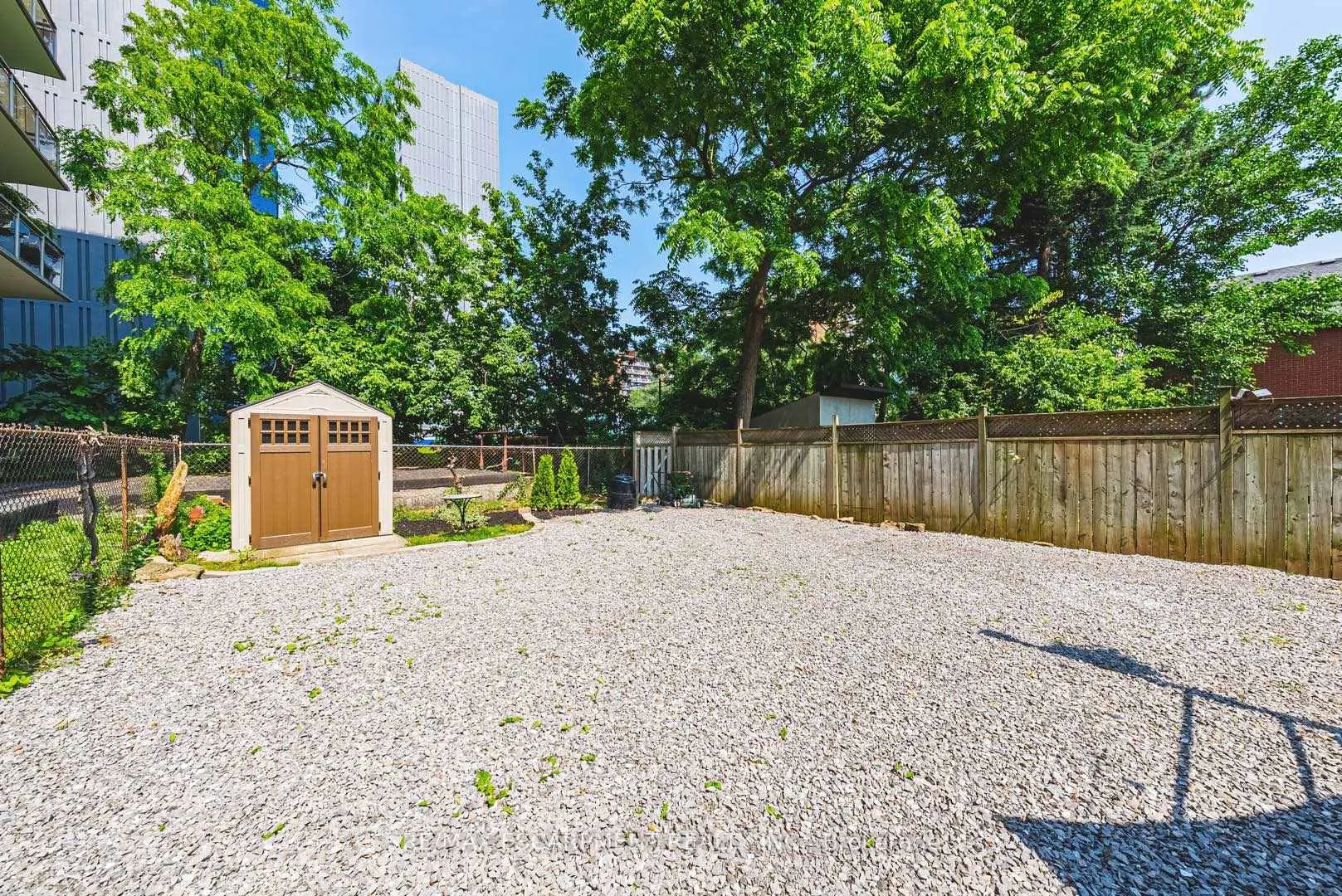 Photo 35 of 196 Walnut Street, Hamilton, Corktown — HOMEH