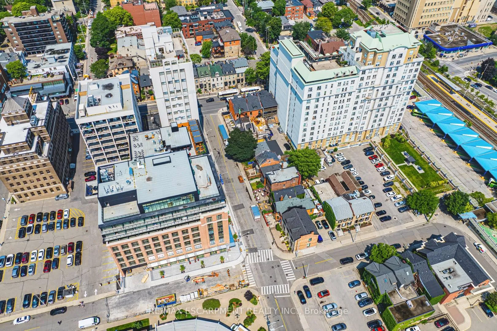 Photo 47 of 196 Walnut Street, Hamilton, Corktown — HOMEH