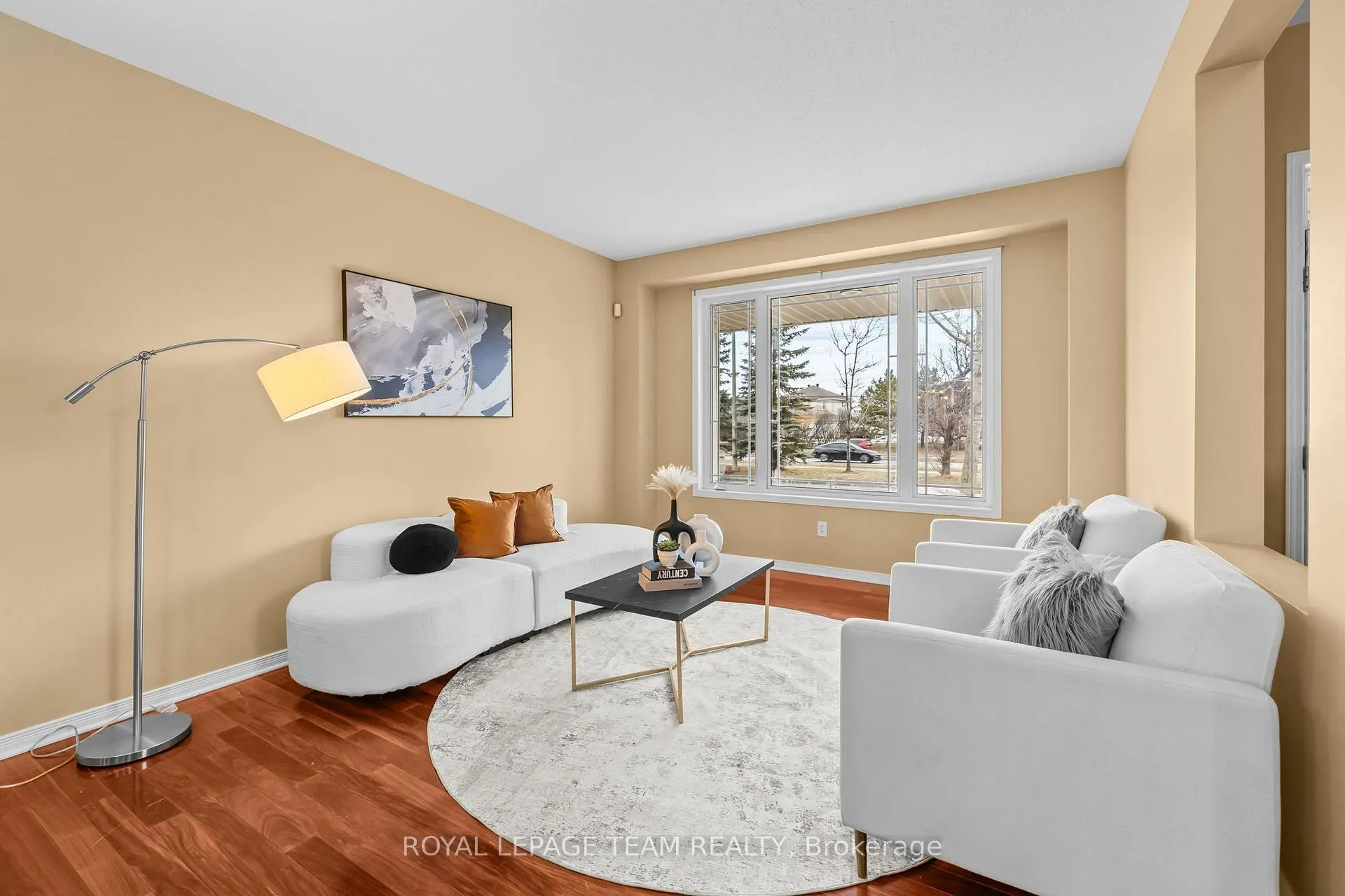 Photo 4 of 522 Kentmare Crescent, Ottawa, Barrhaven - Strandherd — HOMEH