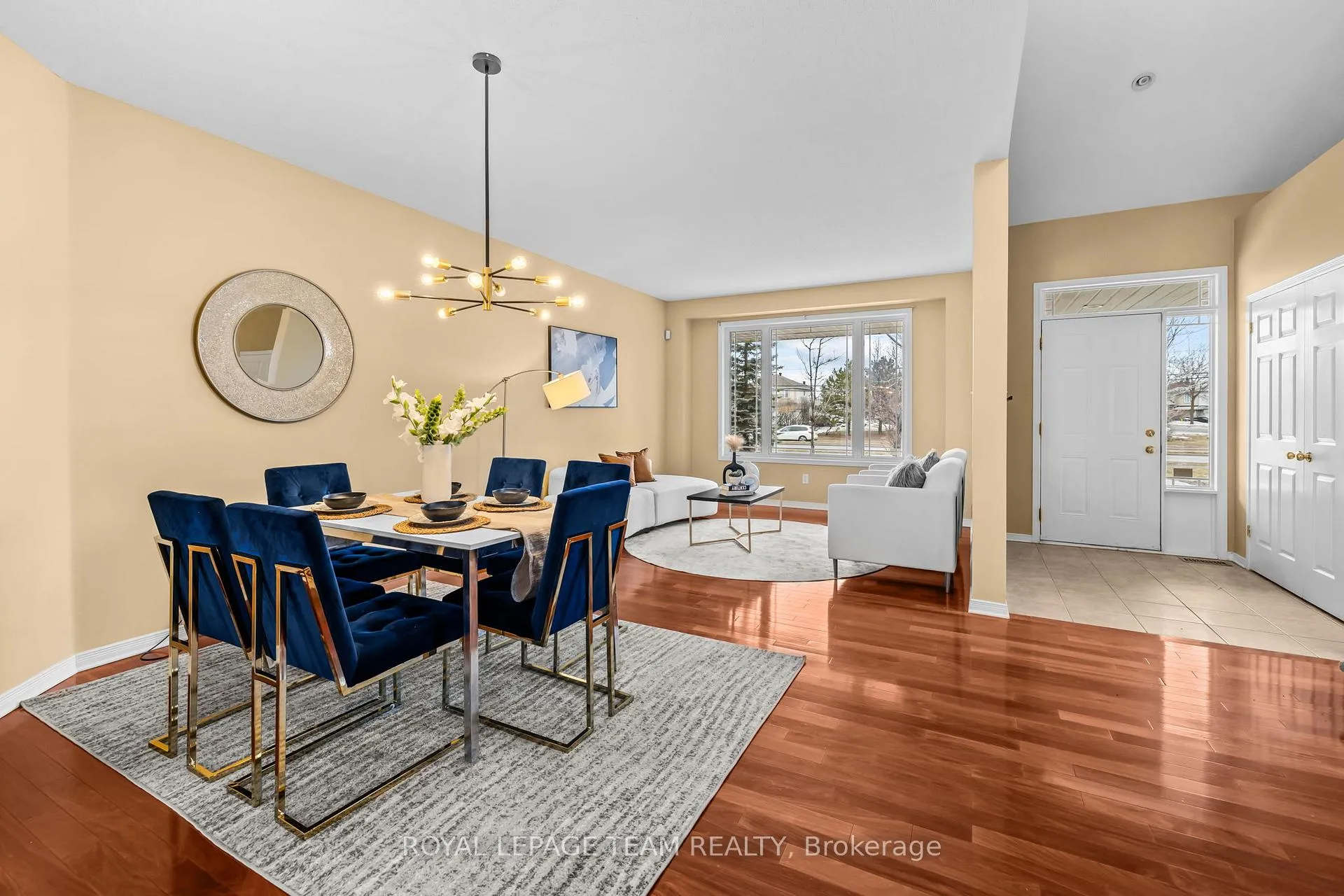 Photo 5 of 522 Kentmare Crescent, Ottawa, Barrhaven - Strandherd — HOMEH