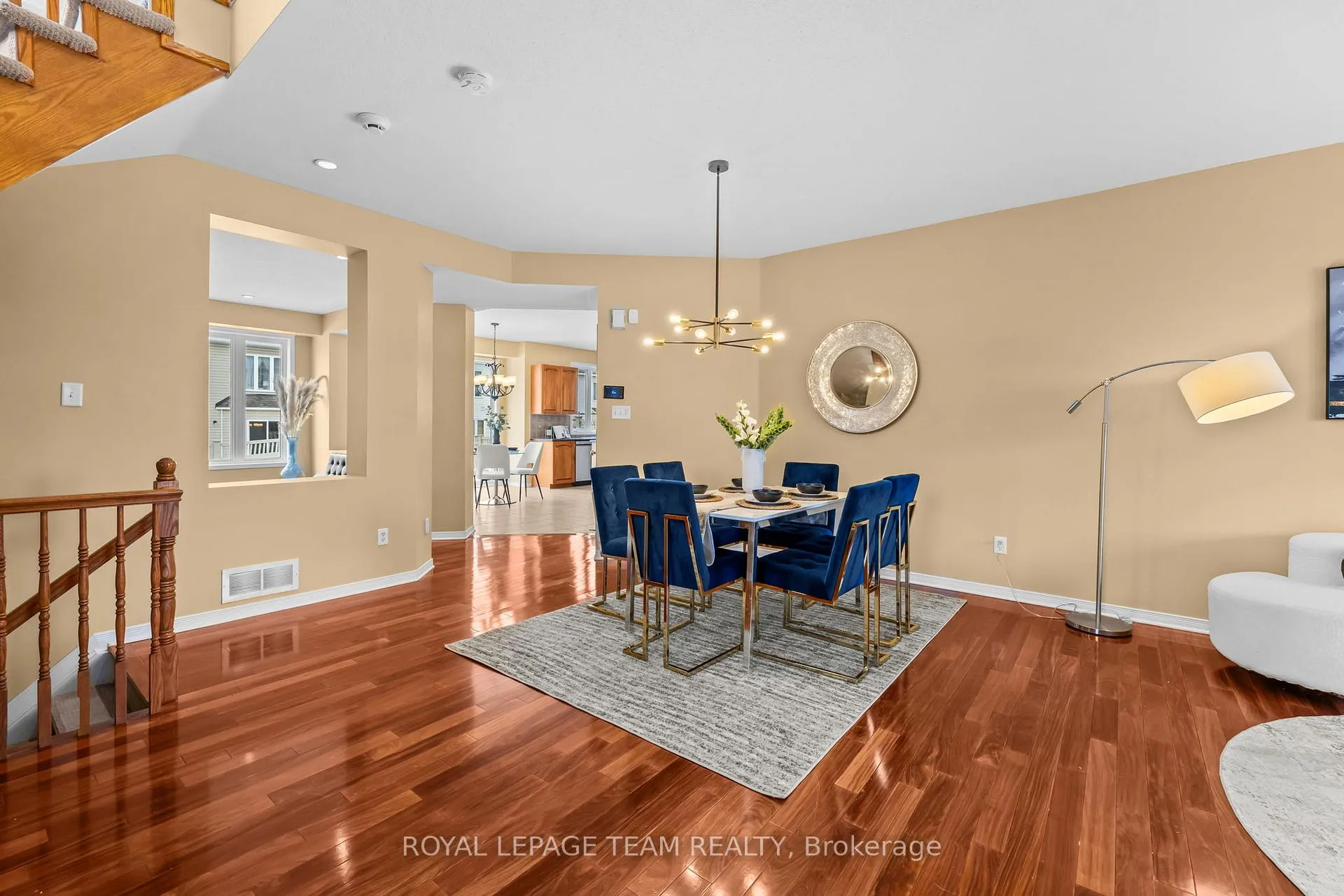 Photo 6 of 522 Kentmare Crescent, Ottawa, Barrhaven - Strandherd — HOMEH