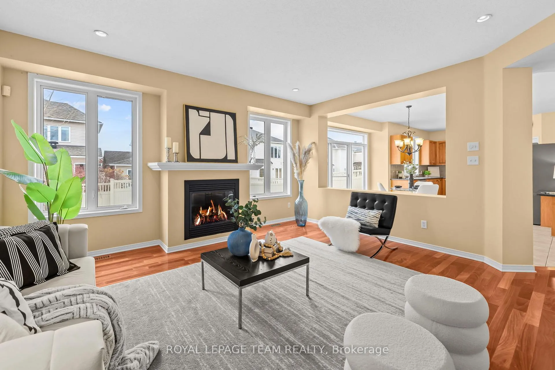 Photo 8 of 522 Kentmare Crescent, Ottawa, Barrhaven - Strandherd — HOMEH