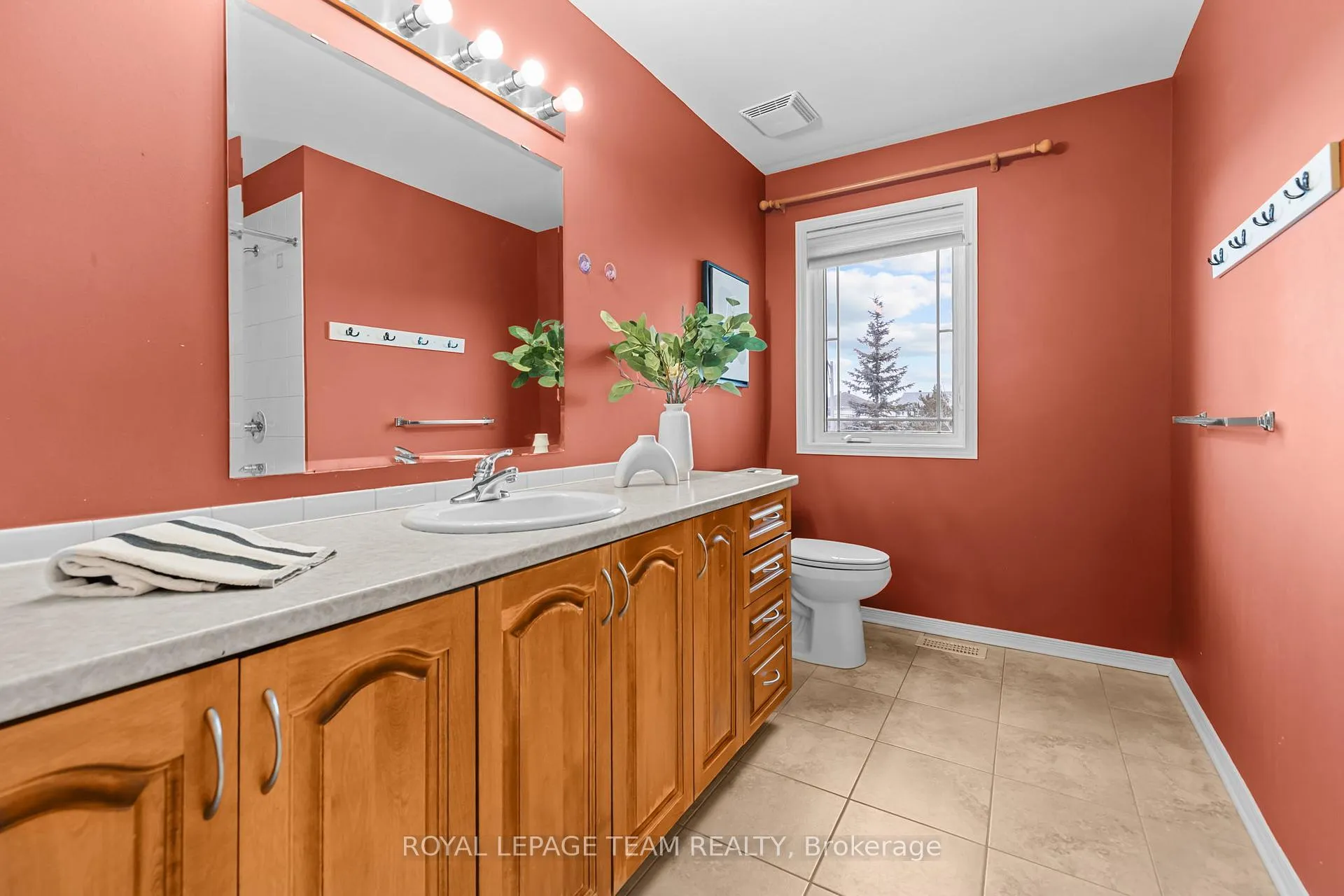 Photo 28 of 522 Kentmare Crescent, Ottawa, Barrhaven - Strandherd — HOMEH