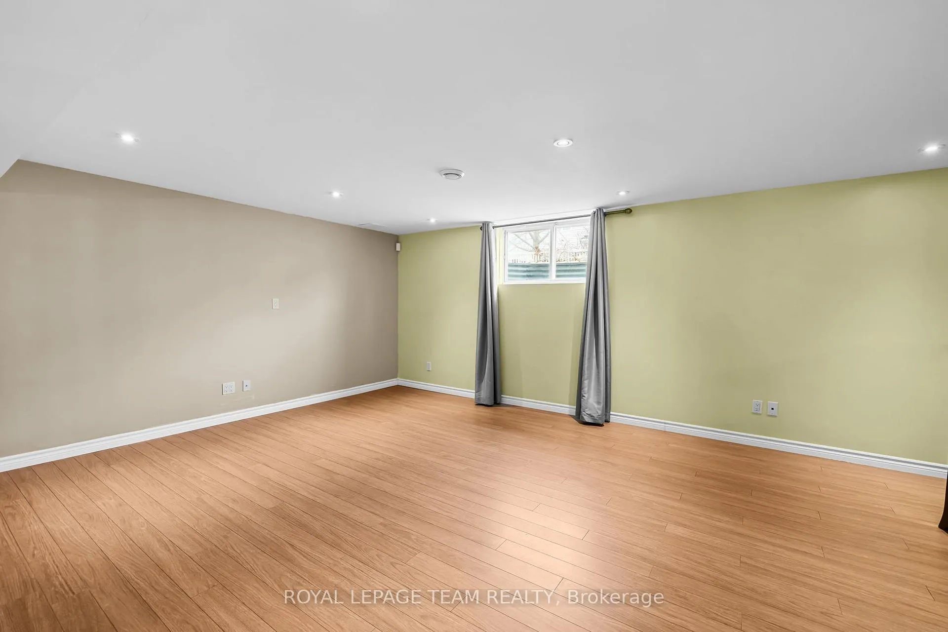 Photo 36 of 522 Kentmare Crescent, Ottawa, Barrhaven - Strandherd — HOMEH