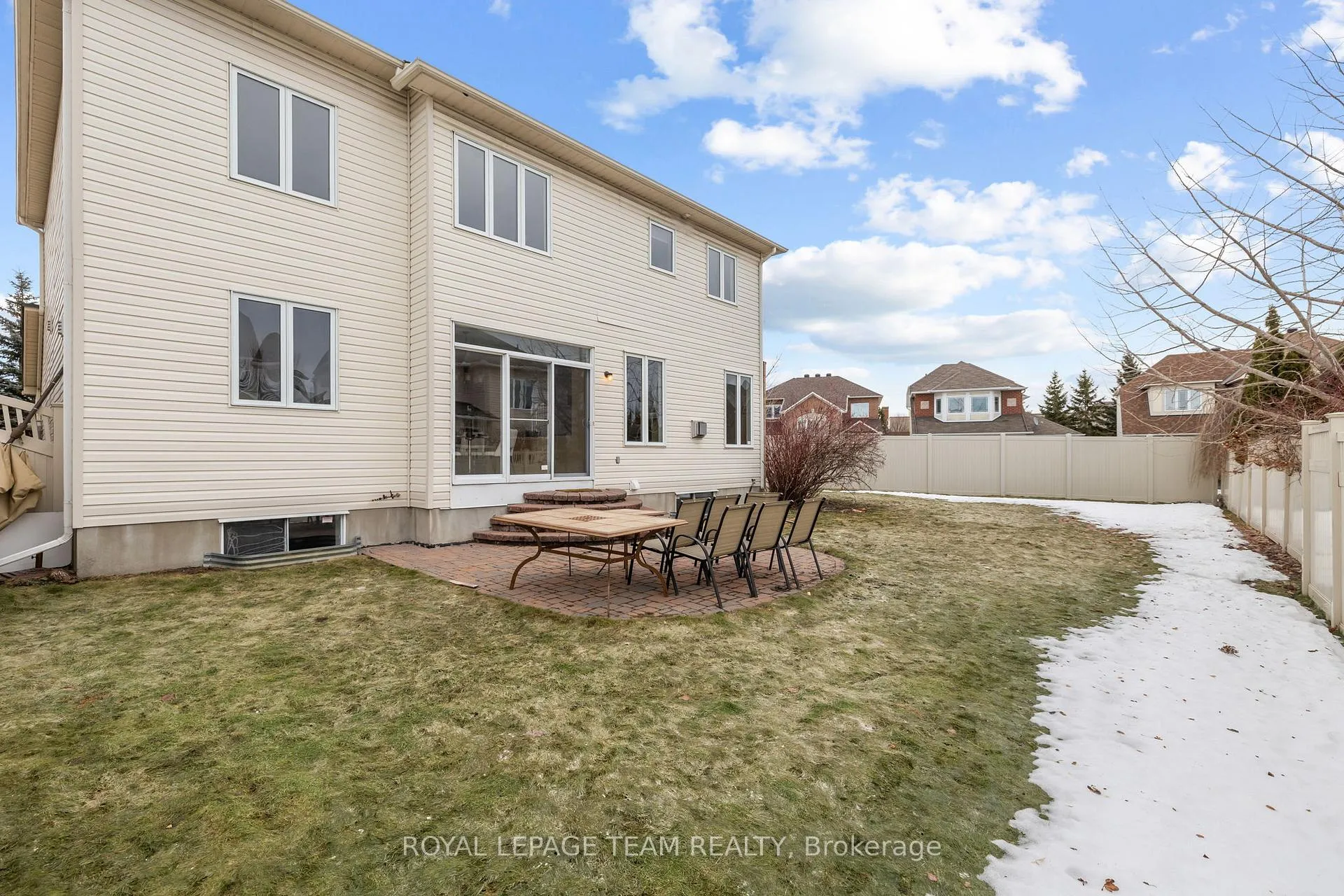 Photo 42 of 522 Kentmare Crescent, Ottawa, Barrhaven - Strandherd — HOMEH