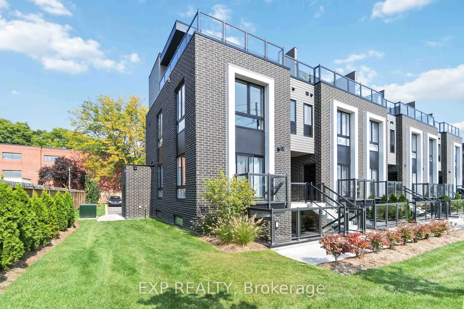 Photo 1 of Unit 312, 6065 Mcleod Road N, Niagara Falls, Arad/Fallsview — HOMEH