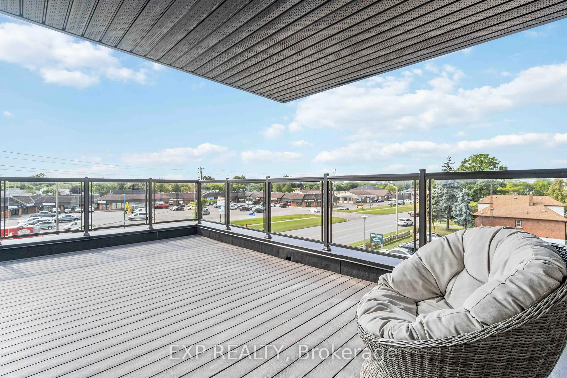 Photo 2 of Unit 312, 6065 Mcleod Road N, Niagara Falls, Arad/Fallsview — HOMEH
