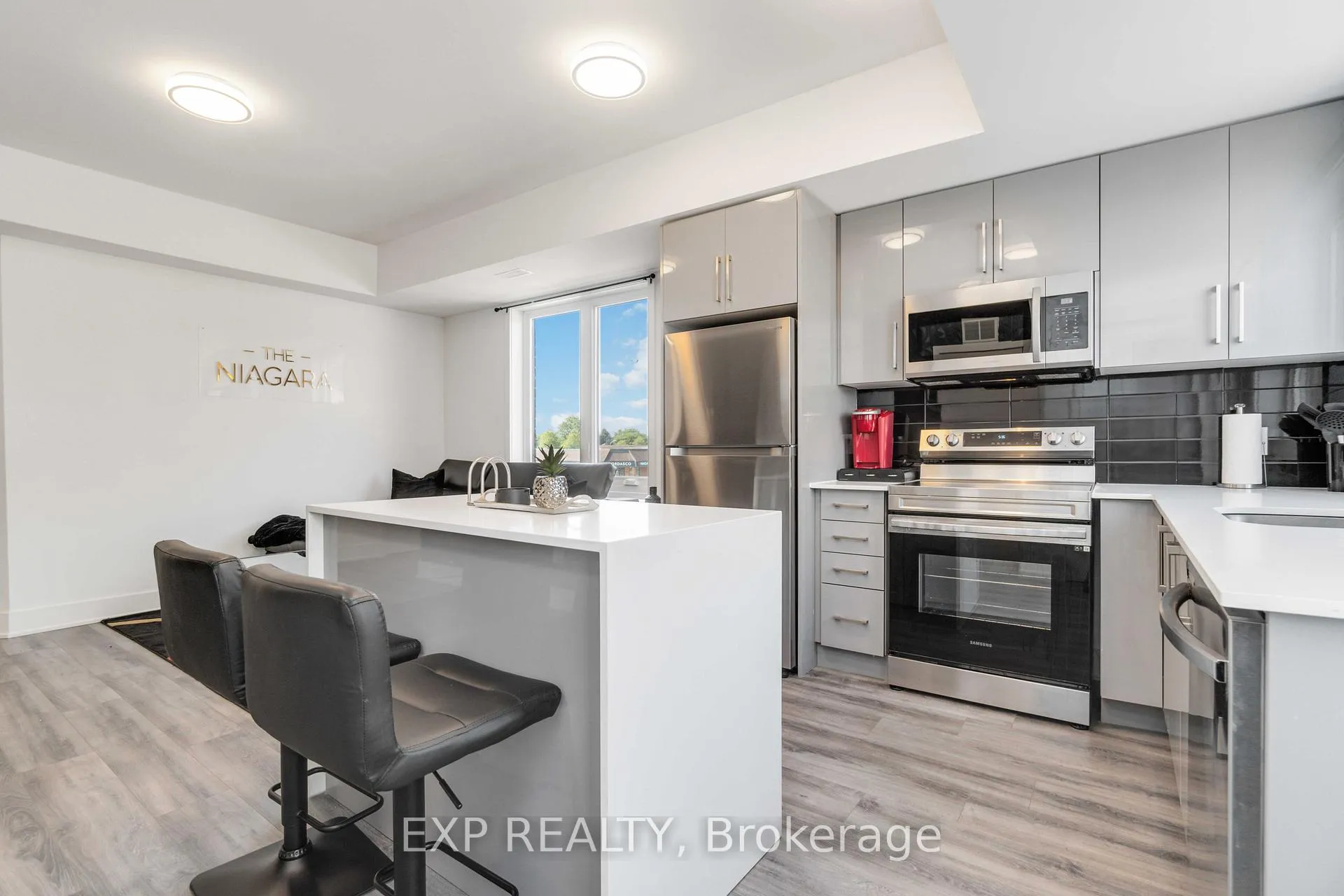 Photo 11 of Unit 312, 6065 Mcleod Road N, Niagara Falls, Arad/Fallsview — HOMEH
