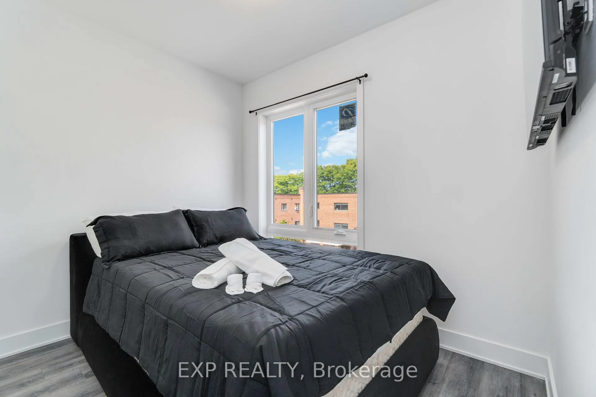 Photo 25 of Unit 312, 6065 Mcleod Road N, Niagara Falls, Arad/Fallsview — HOMEH