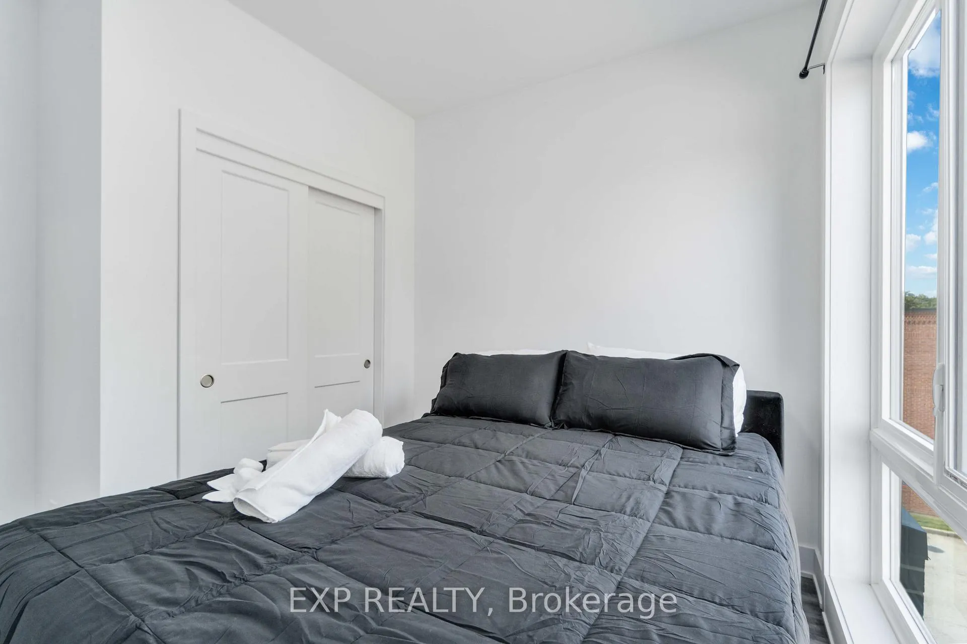 Photo 26 of Unit 312, 6065 Mcleod Road N, Niagara Falls, Arad/Fallsview — HOMEH