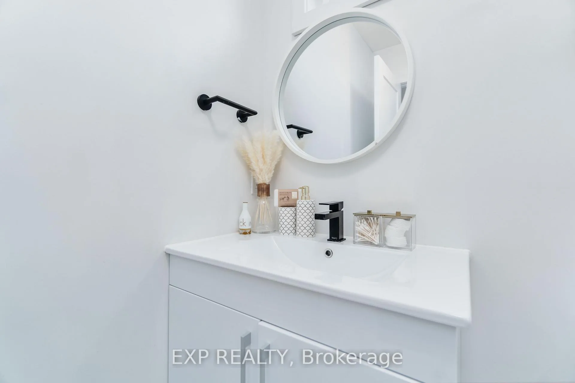 Photo 27 of Unit 312, 6065 Mcleod Road N, Niagara Falls, Arad/Fallsview — HOMEH