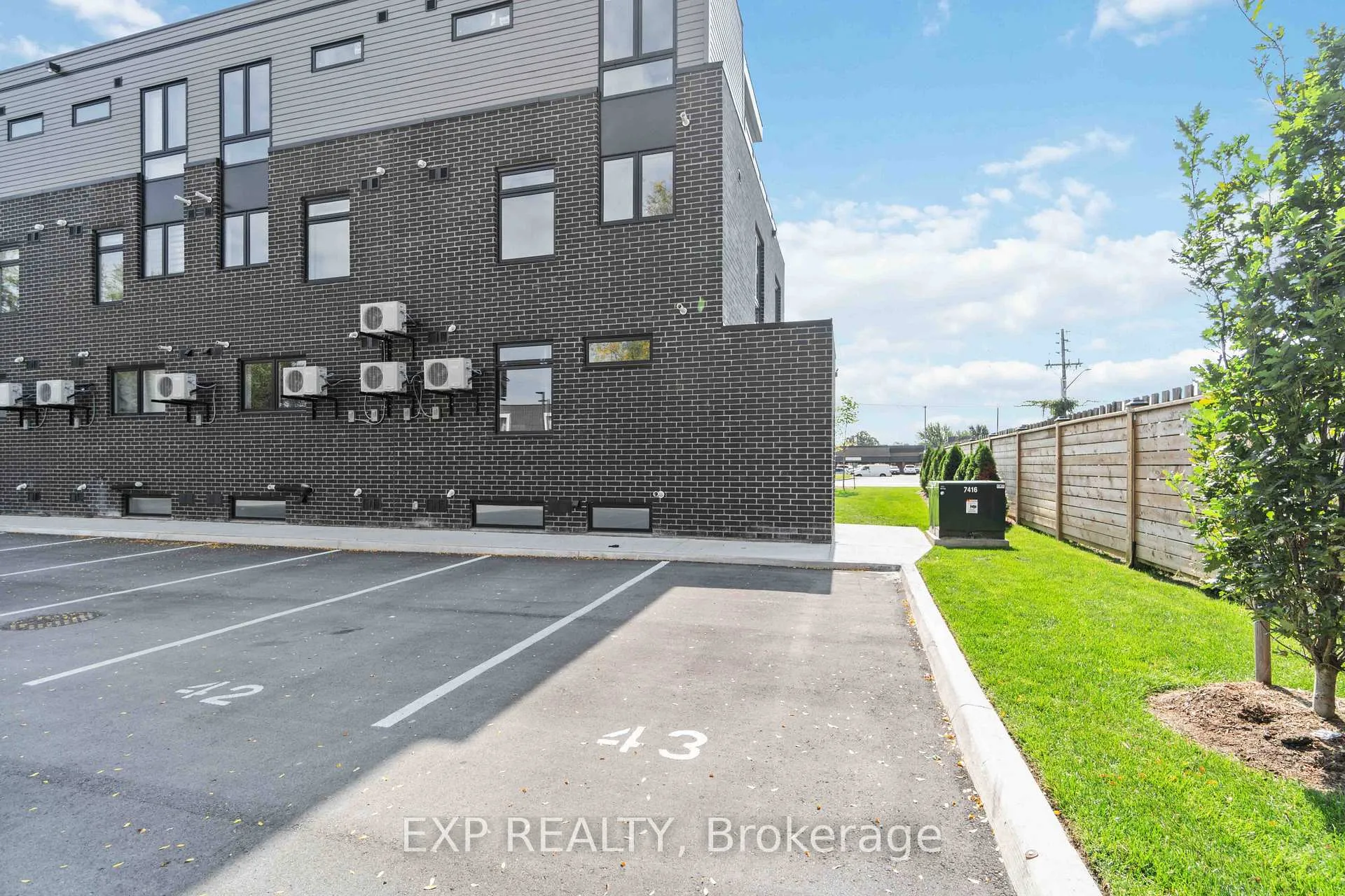 Photo 44 of Unit 312, 6065 Mcleod Road N, Niagara Falls, Arad/Fallsview — HOMEH