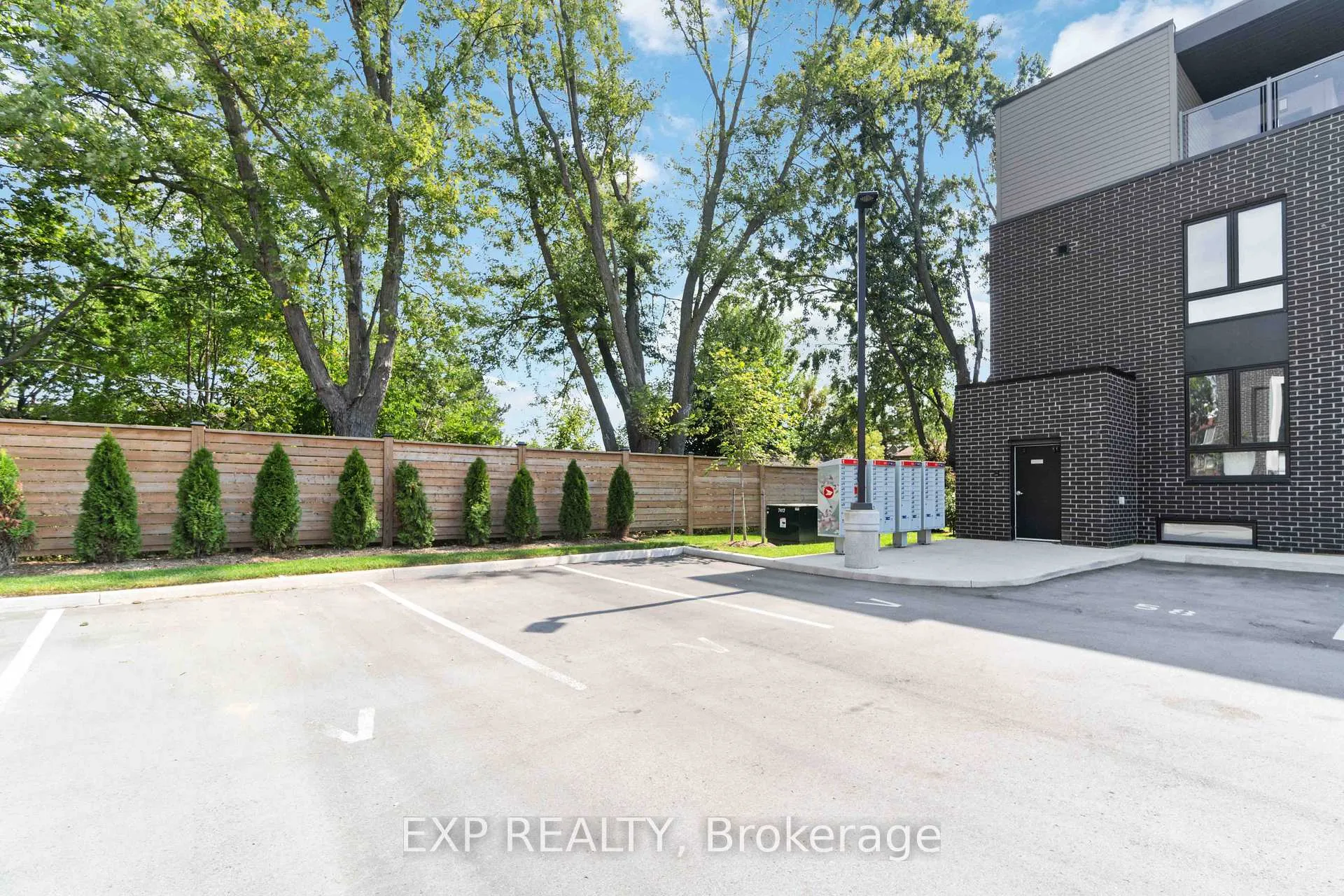 Photo 45 of Unit 312, 6065 Mcleod Road N, Niagara Falls, Arad/Fallsview — HOMEH