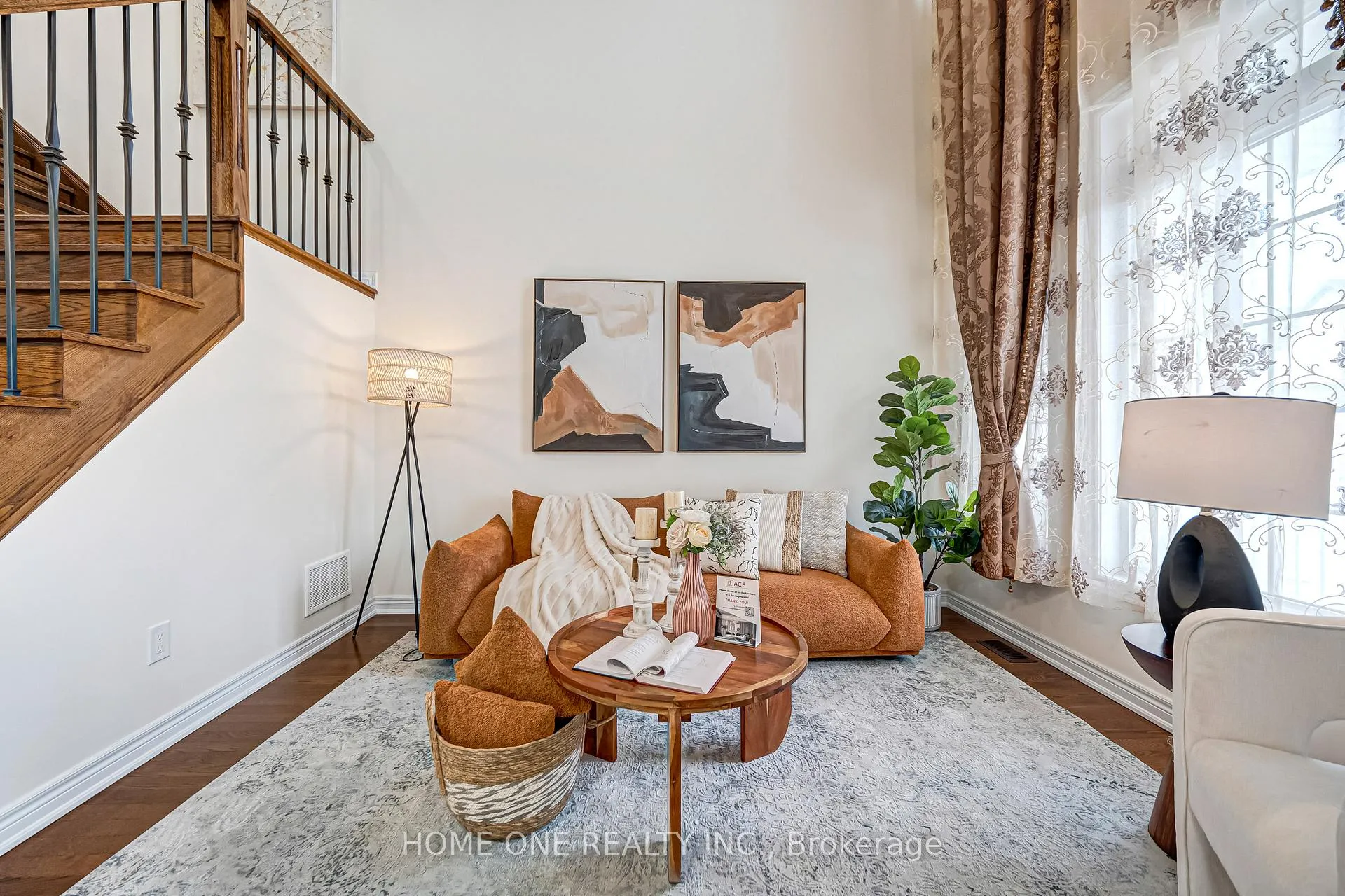 Photo 7 of 97 Holst Avenue, Markham, Berczy — HOMEH