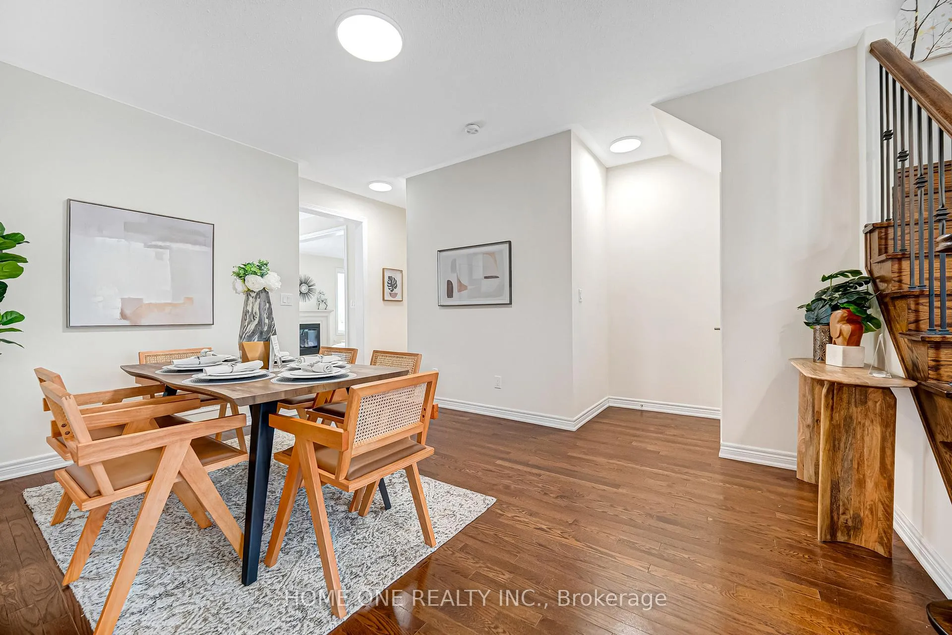 Photo 12 of 97 Holst Avenue, Markham, Berczy — HOMEH