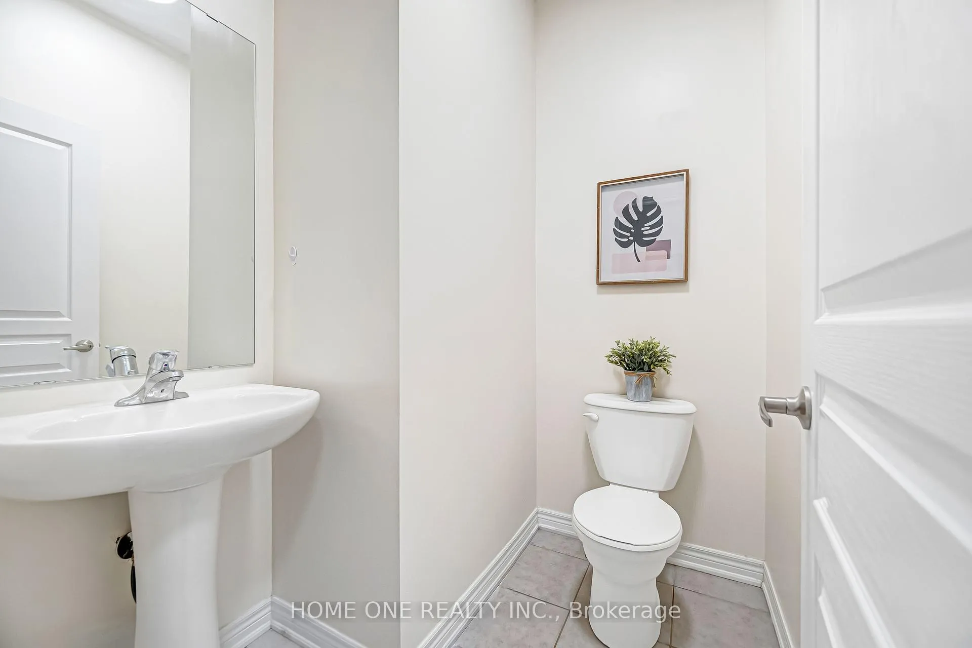 Photo 15 of 97 Holst Avenue, Markham, Berczy — HOMEH