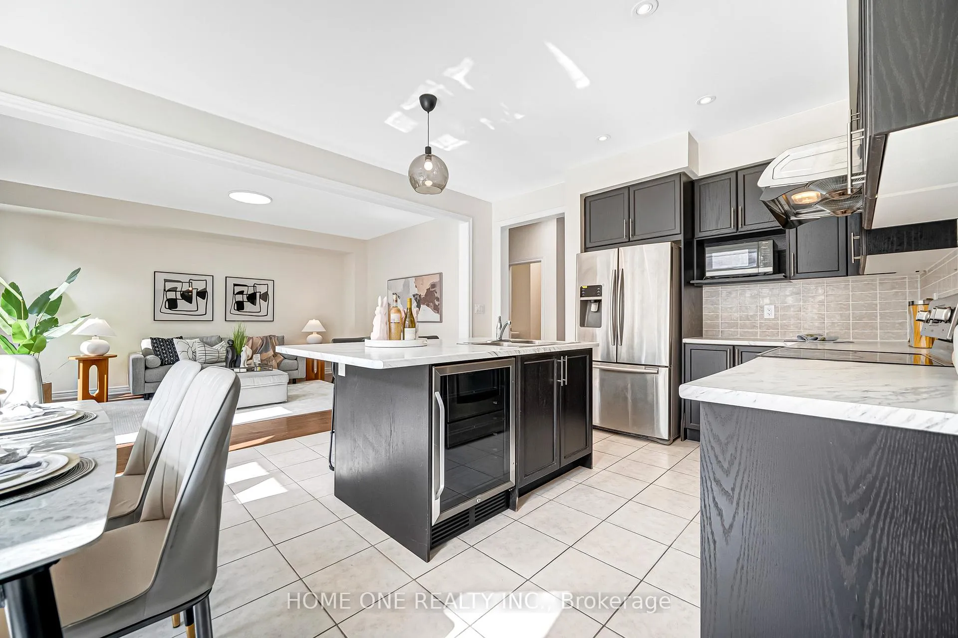 Photo 20 of 97 Holst Avenue, Markham, Berczy — HOMEH