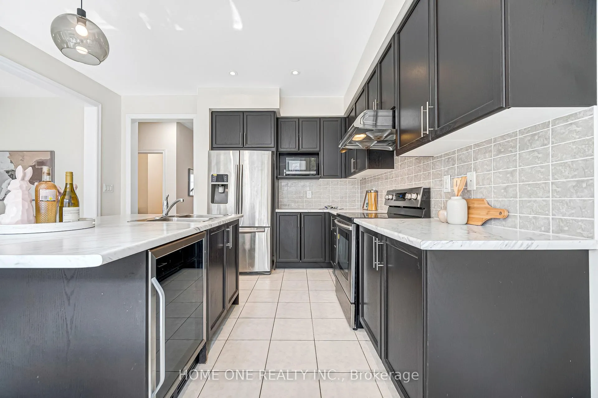 Photo 21 of 97 Holst Avenue, Markham, Berczy — HOMEH