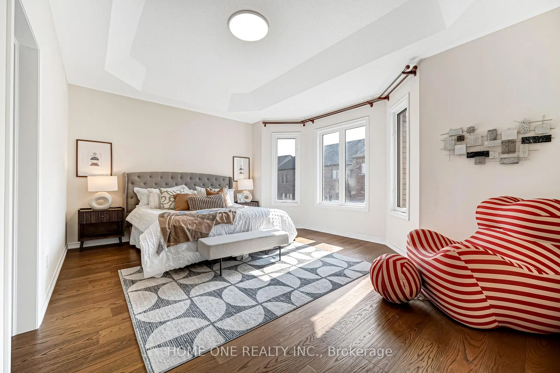 Photo 31 of 97 Holst Avenue, Markham, Berczy — HOMEH