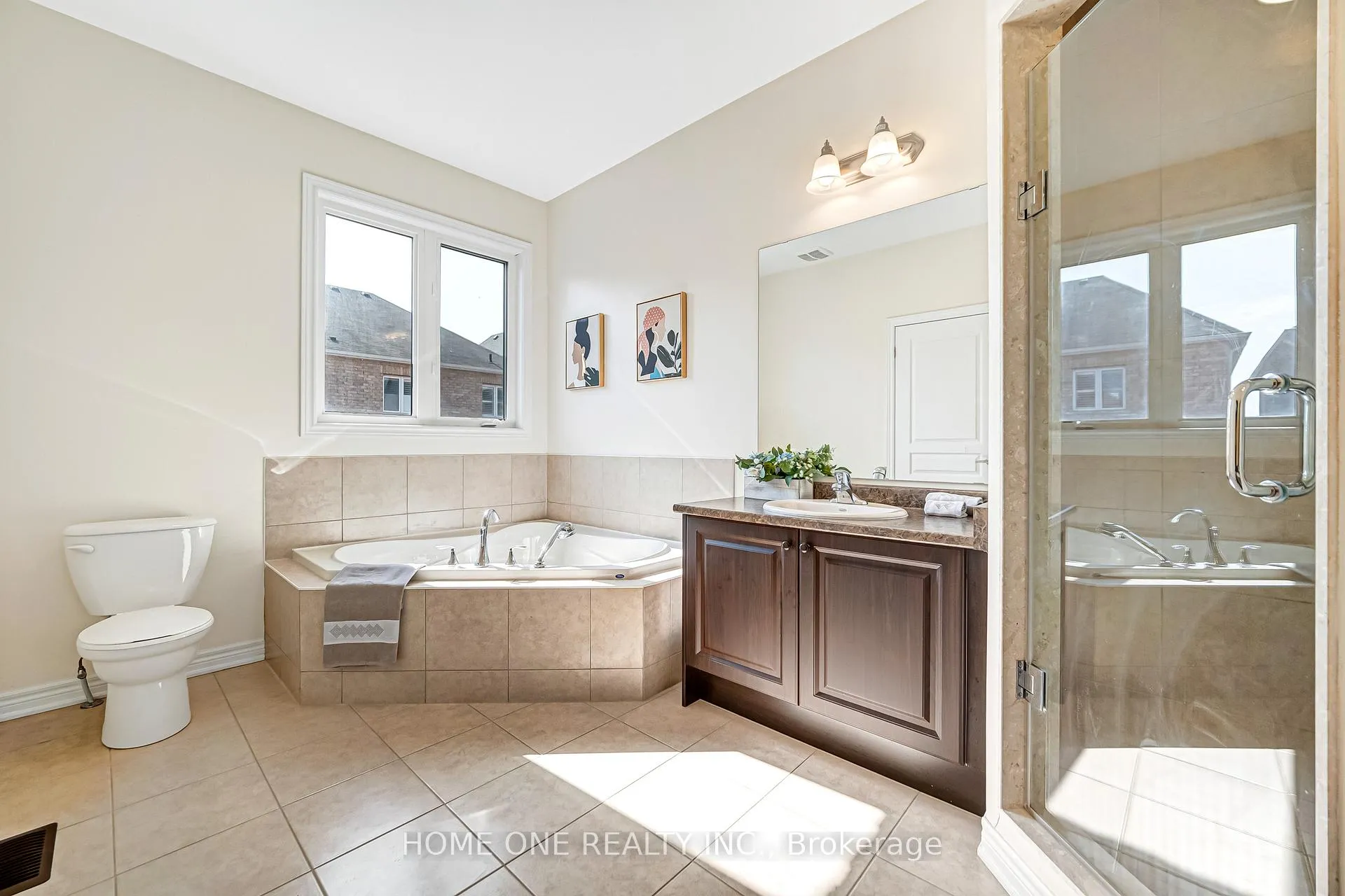 Photo 35 of 97 Holst Avenue, Markham, Berczy — HOMEH