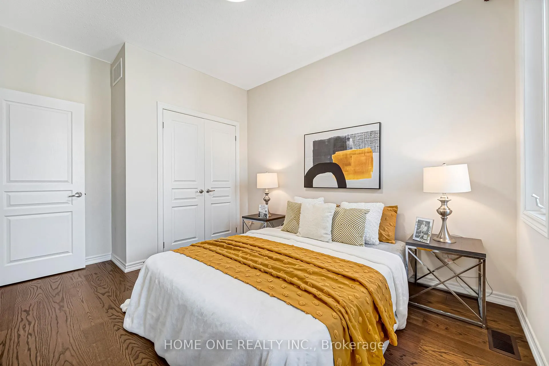 Photo 40 of 97 Holst Avenue, Markham, Berczy — HOMEH