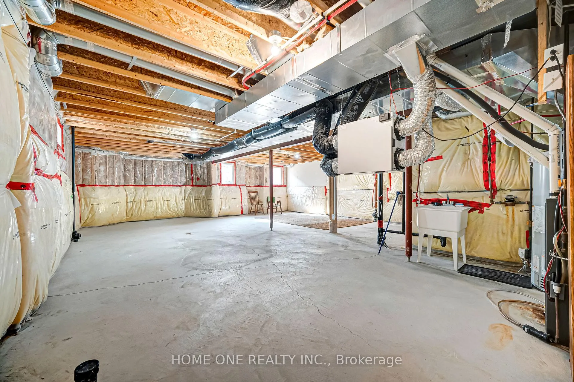 Photo 45 of 97 Holst Avenue, Markham, Berczy — HOMEH