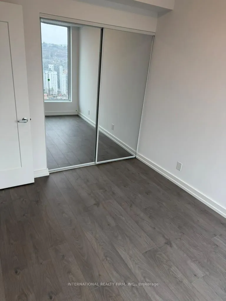 Photo 6 of Unit 2612, 75 James Street, Hamilton, Corktown — HOMEH